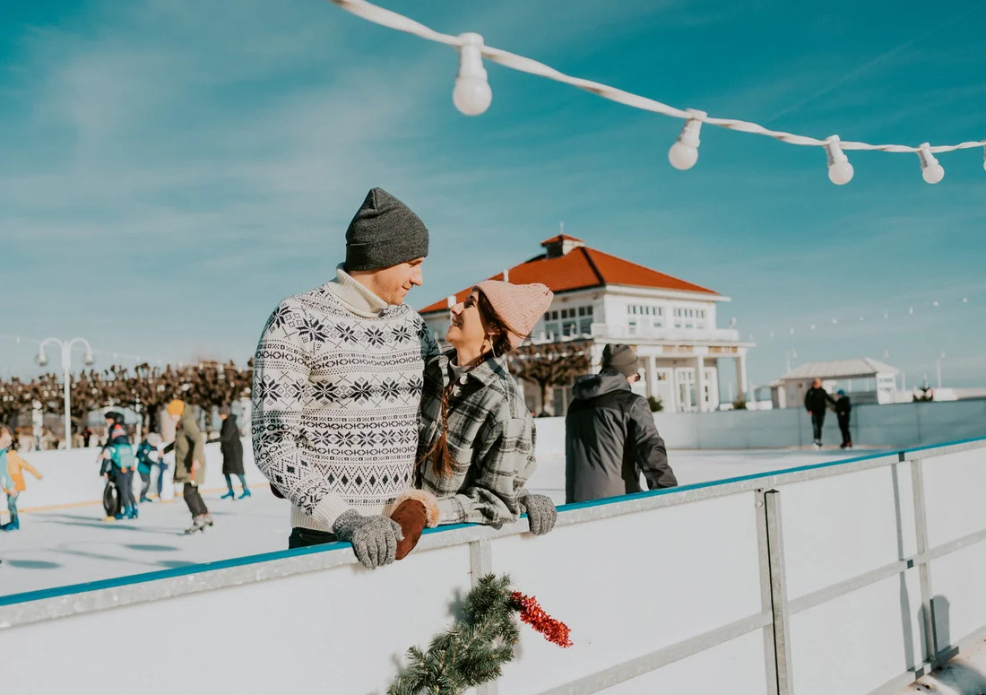 sesja-narzeczenska-lodowisko-sopot-molo-fotograf-gdansk