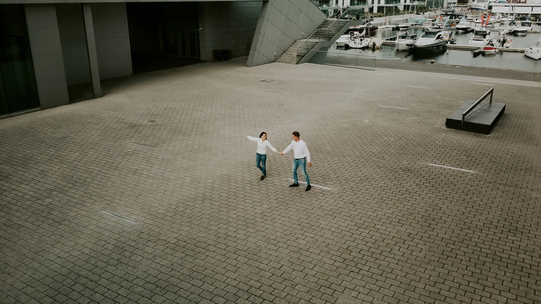 miejska-sesja-narzeczenska-fotograf-trojmiasto-gdynia